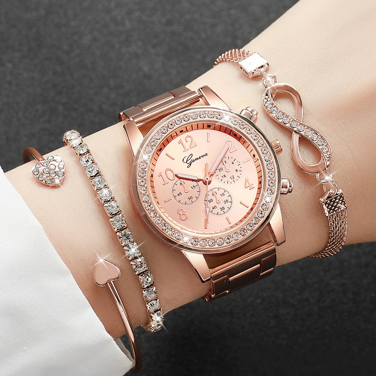 Women's Watch Set - 4pcs Luxury Steel Band Rhinestone Quartz Watches