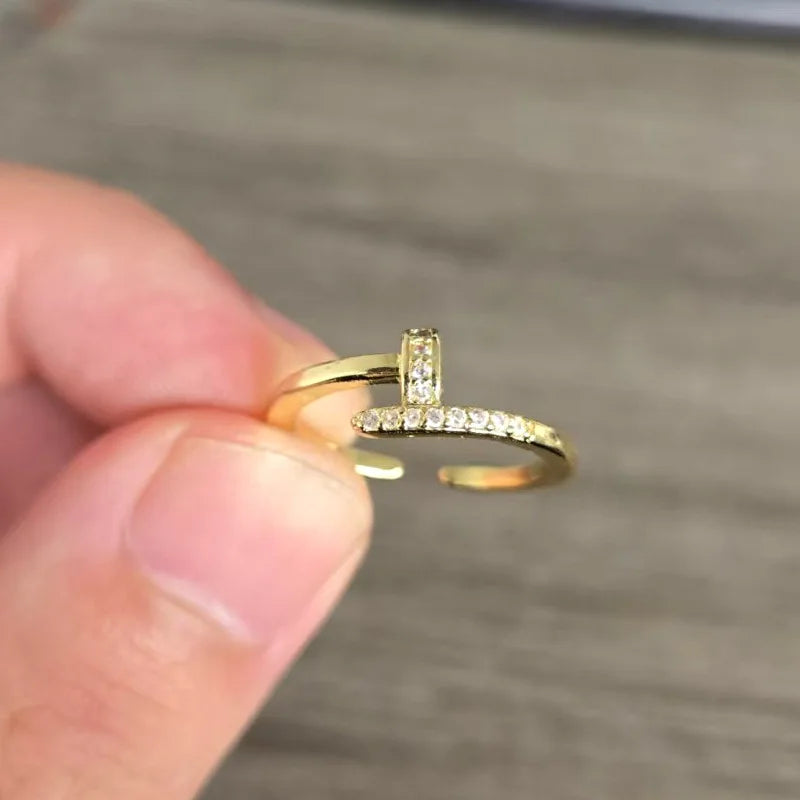 Bague à clou ouvert - Bague de personnalité haut de gamme européenne-américaine