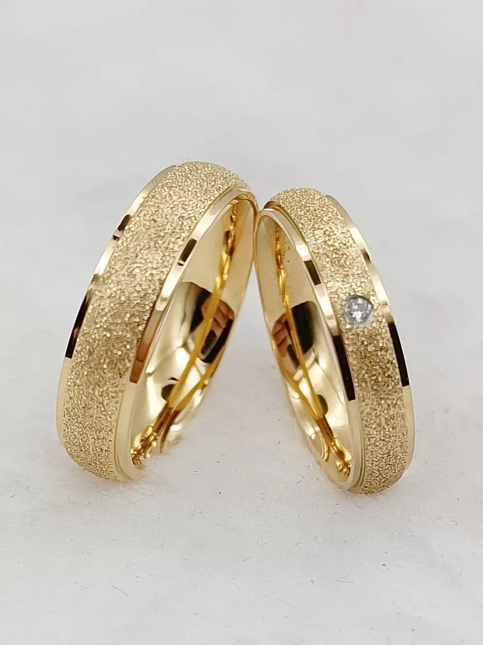 مجموعة خواتم الزفاف - خواتم تيتانيوم مطلية بالذهب عيار 24 قيراطًا