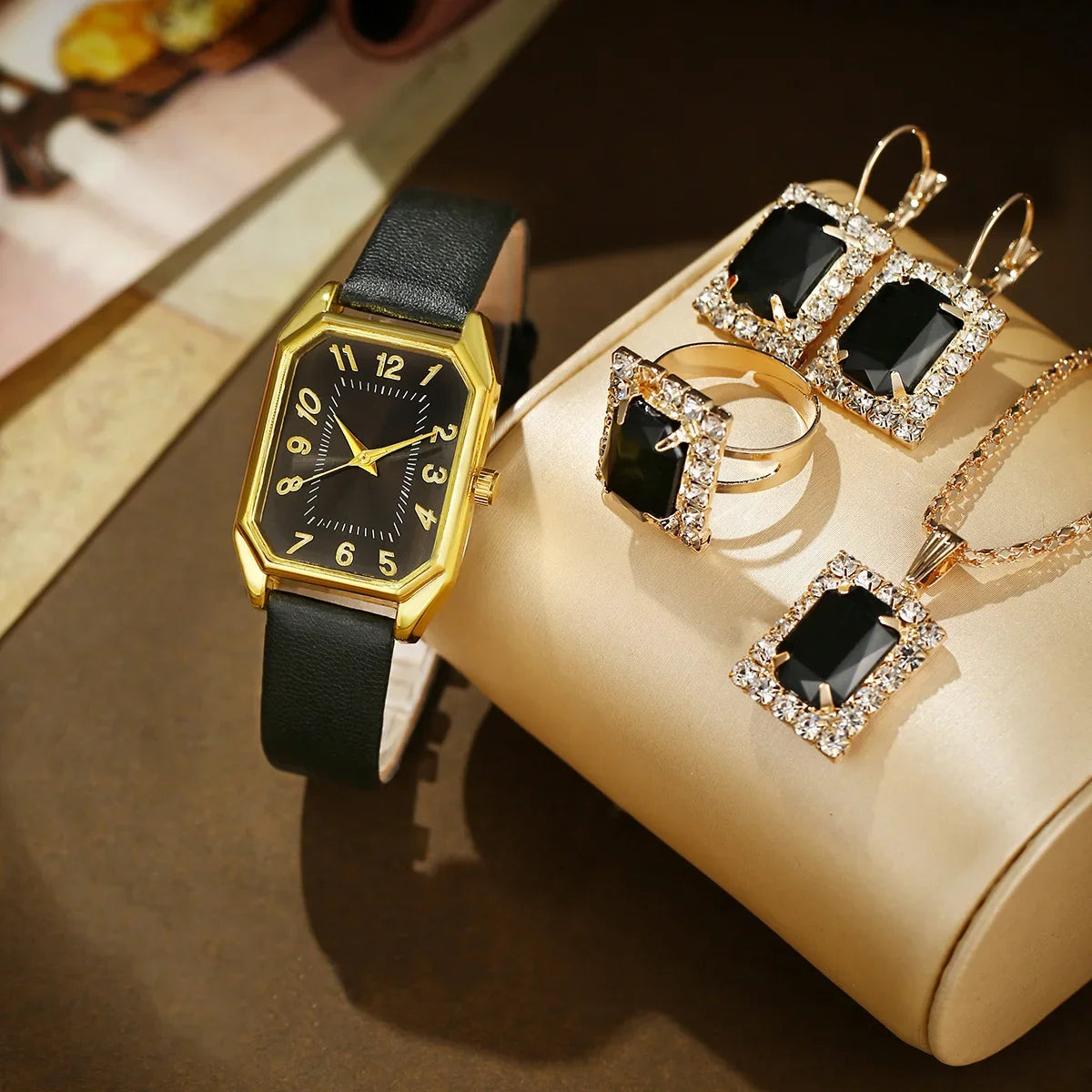 Women's Watch Set - 1/5/6pcs Luxury Square Quartz Watches