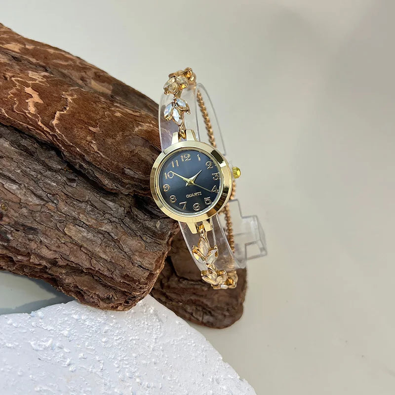 Montre à quartz pour femme - Bracelet en diamant feuille, montre élégante