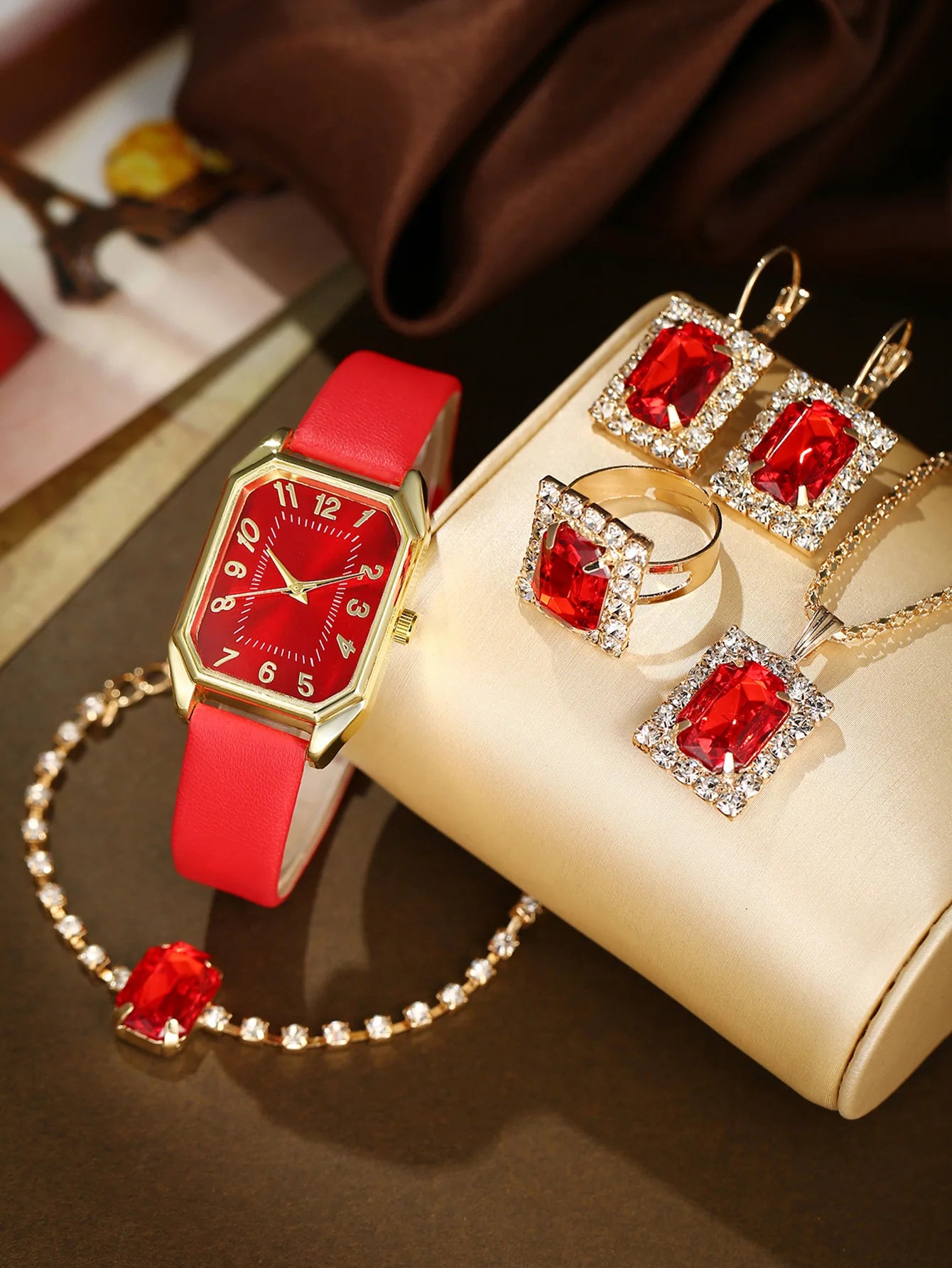 Women's Watch Set - 1/5/6pcs Luxury Square Quartz Watches