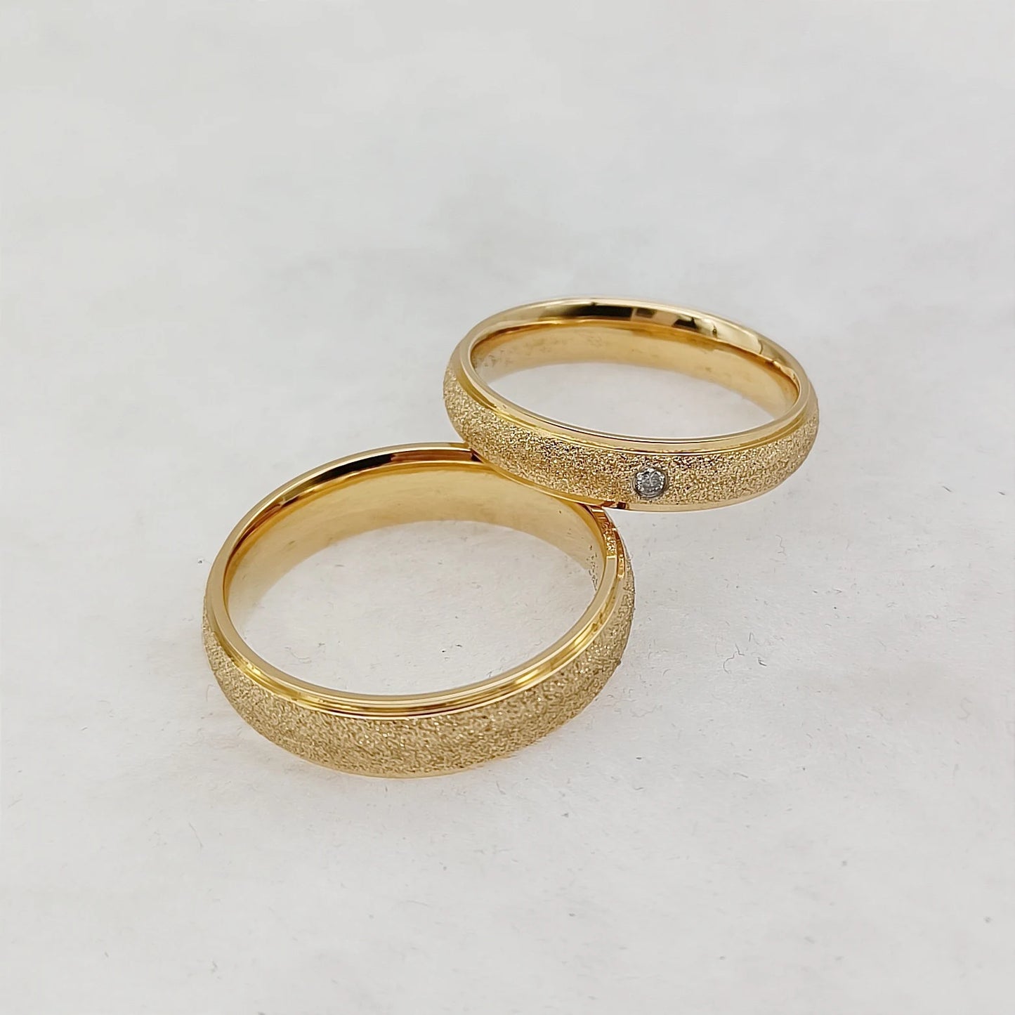 مجموعة خواتم الزفاف - خواتم تيتانيوم مطلية بالذهب عيار 24 قيراطًا