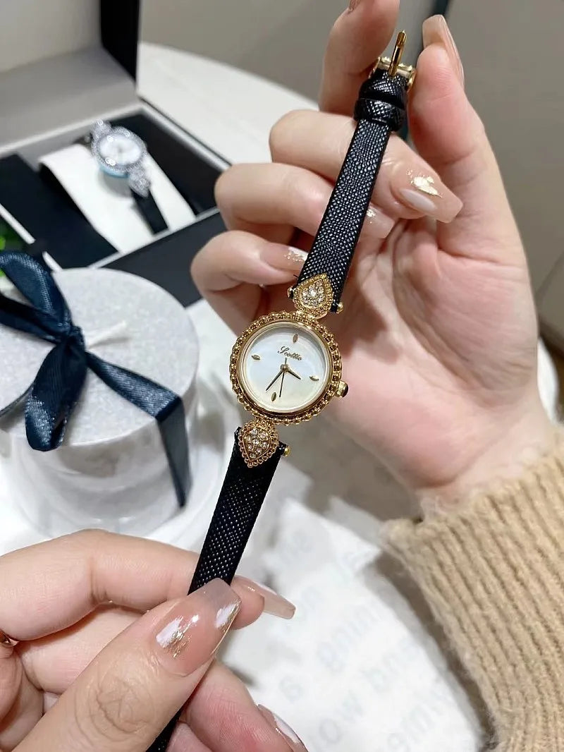Women's Watch - Luxury Business Waterproof Vintage Quartz Watch