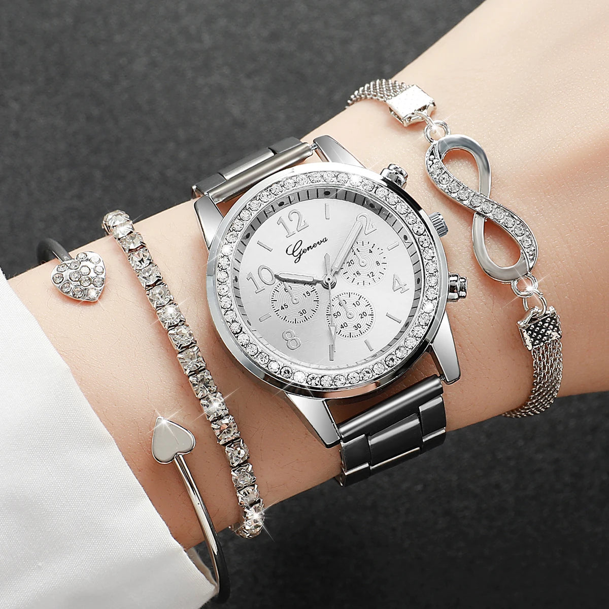 Women's Watch Set - 4pcs Luxury Steel Band Rhinestone Quartz Watches