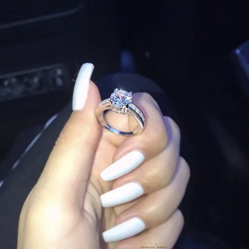 Luxury Wedding Ring Set - Silver Zircon Engagement Rings