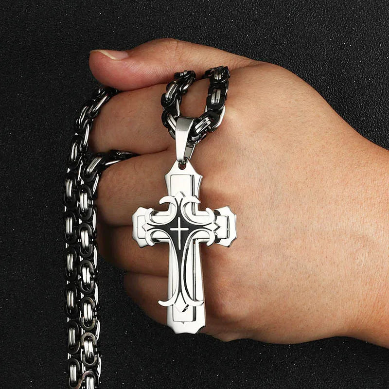 Collier croix pour homme - Croix latine chrétienne de la Trinité en acier inoxydable