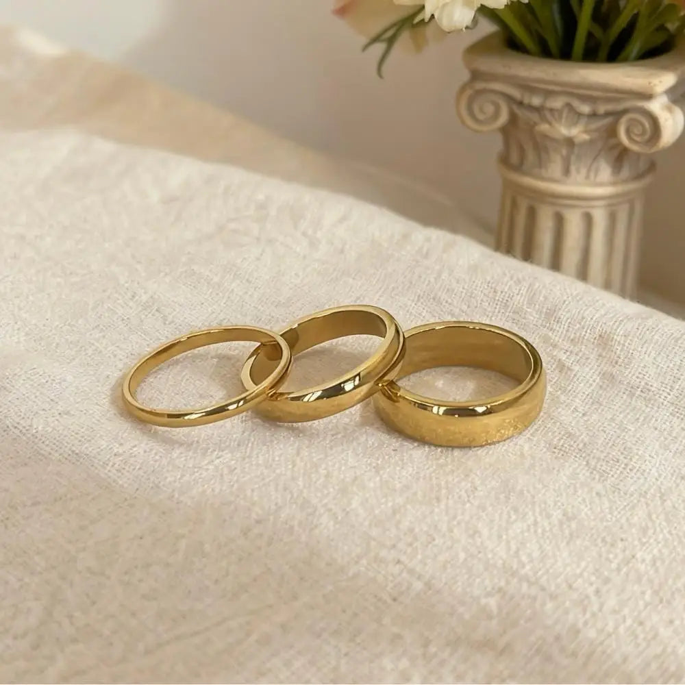 Alliances minimalistes pour couples - Anneaux en acier inoxydable plaqué or 18 carats