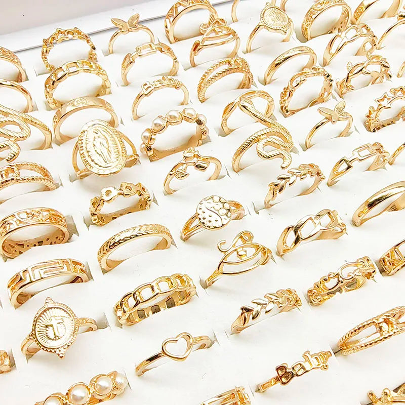 Ensemble de bagues de styles variés - 30 bagues en argent avec perles, papillon et fleur