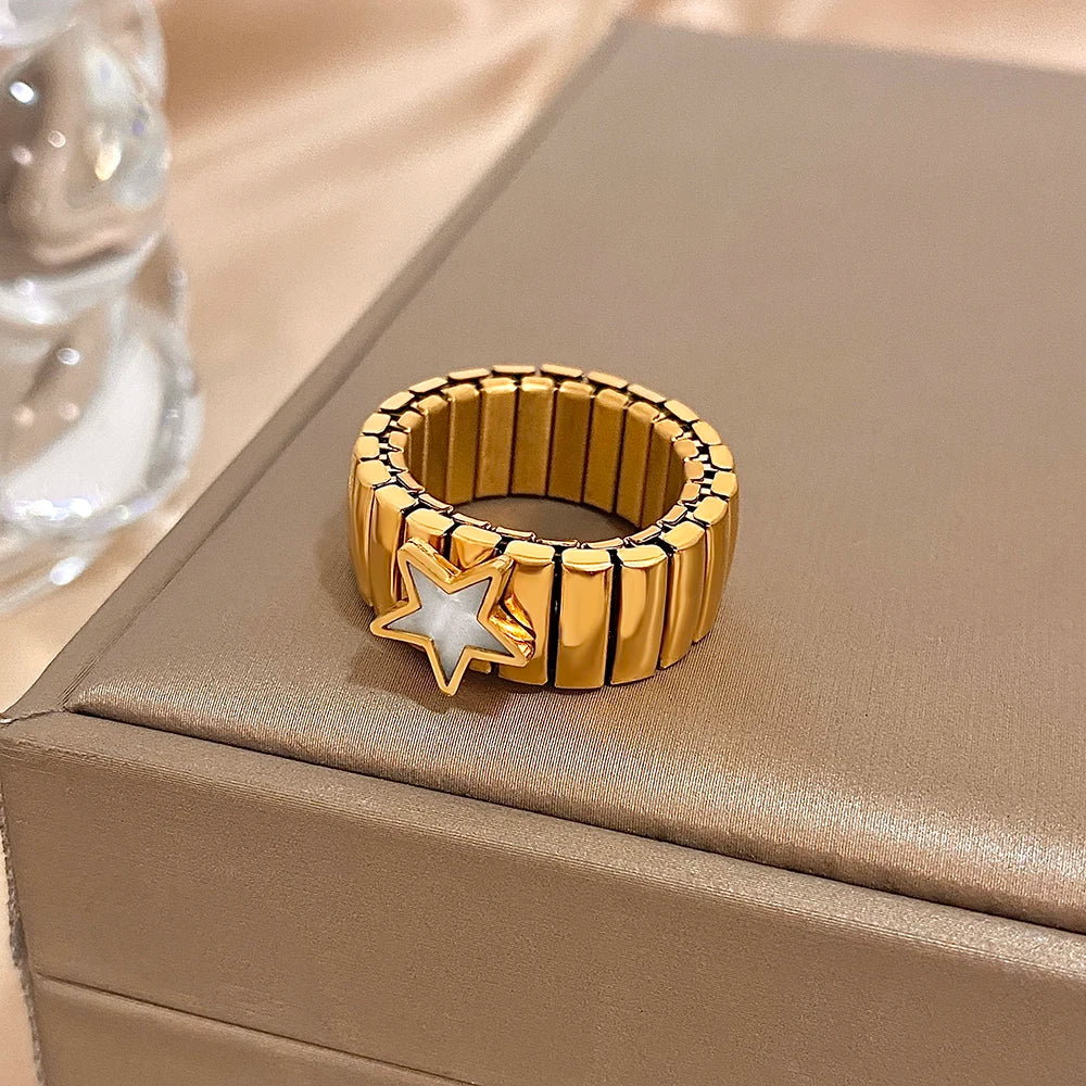 سوار مرن على شكل حلقة حب - سوار من الفولاذ المقاوم للصدأ بنمط نجمة