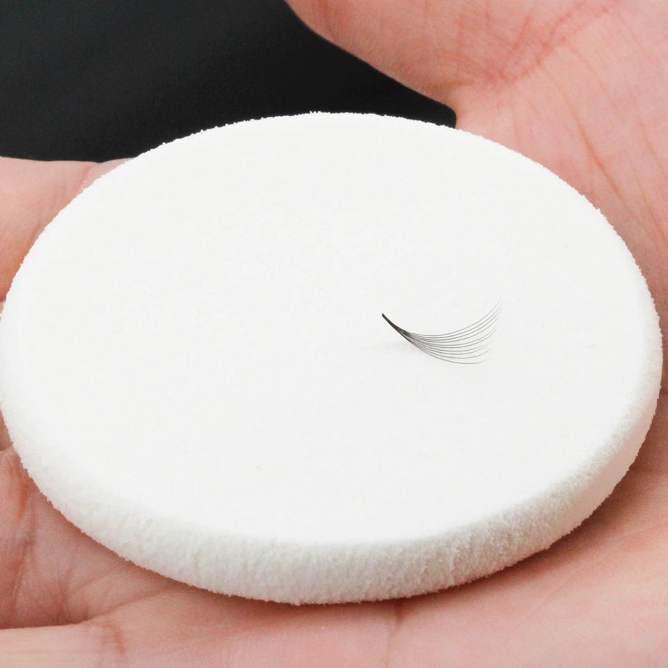 رموش AGUUD الروسية الجاهزة للتكثيف - ١٠ علب - معجبين كثر