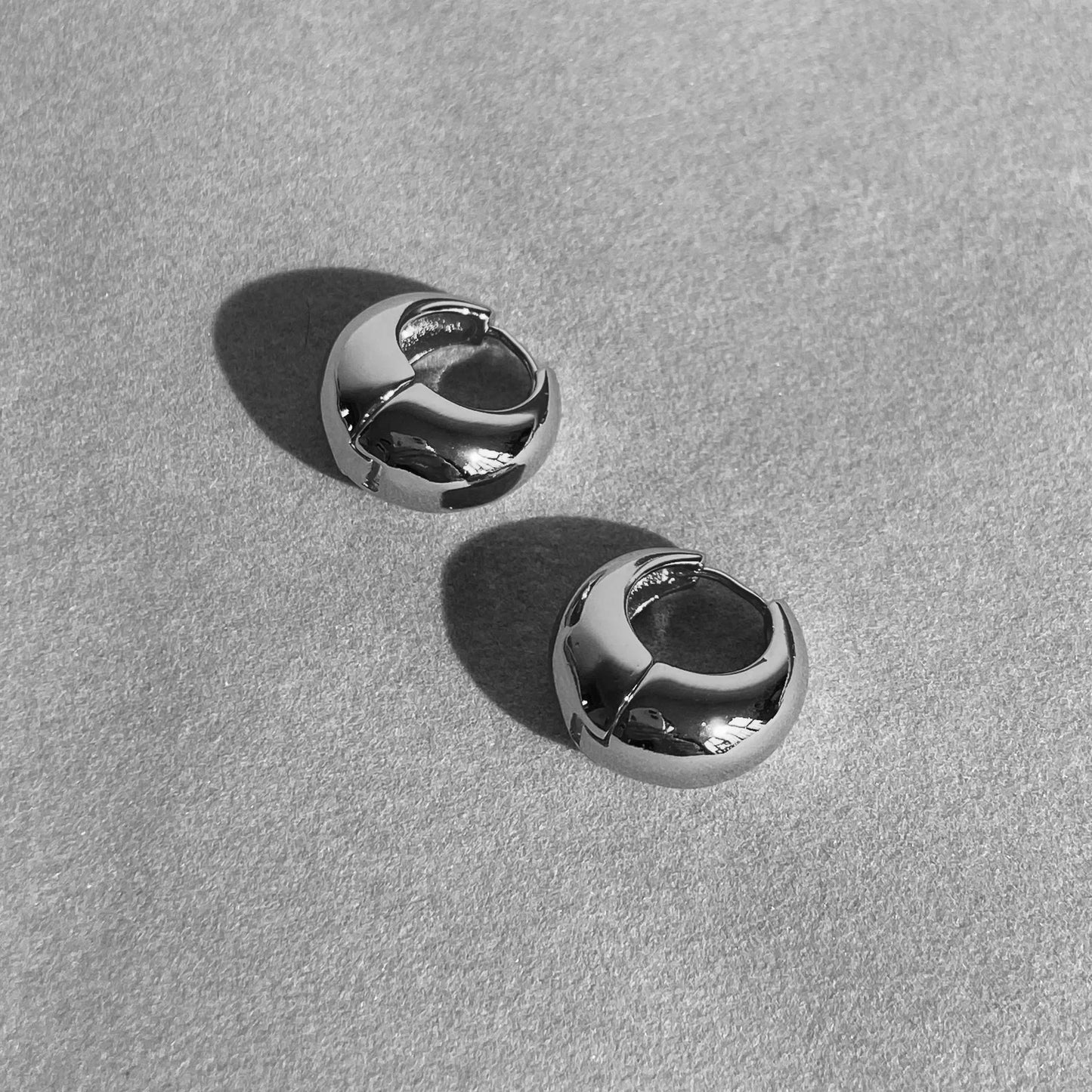 Boucles d'oreilles créoles ovales punk - Boucles d'oreilles minimalistes géométriques en forme de U