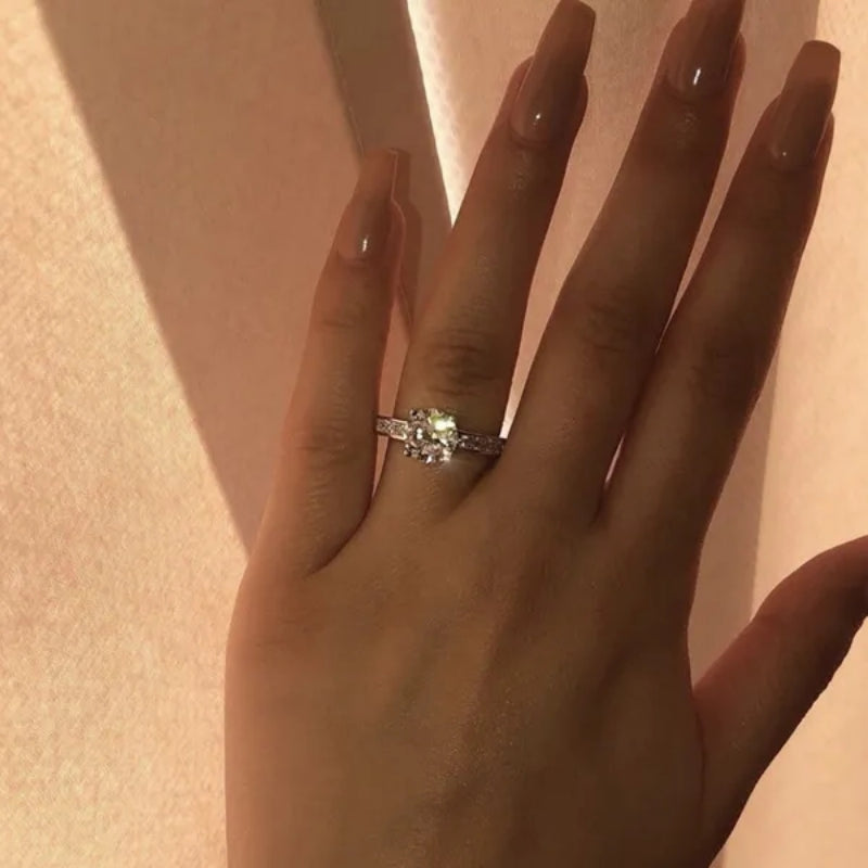 Luxury Wedding Ring Set - Silver Zircon Engagement Rings