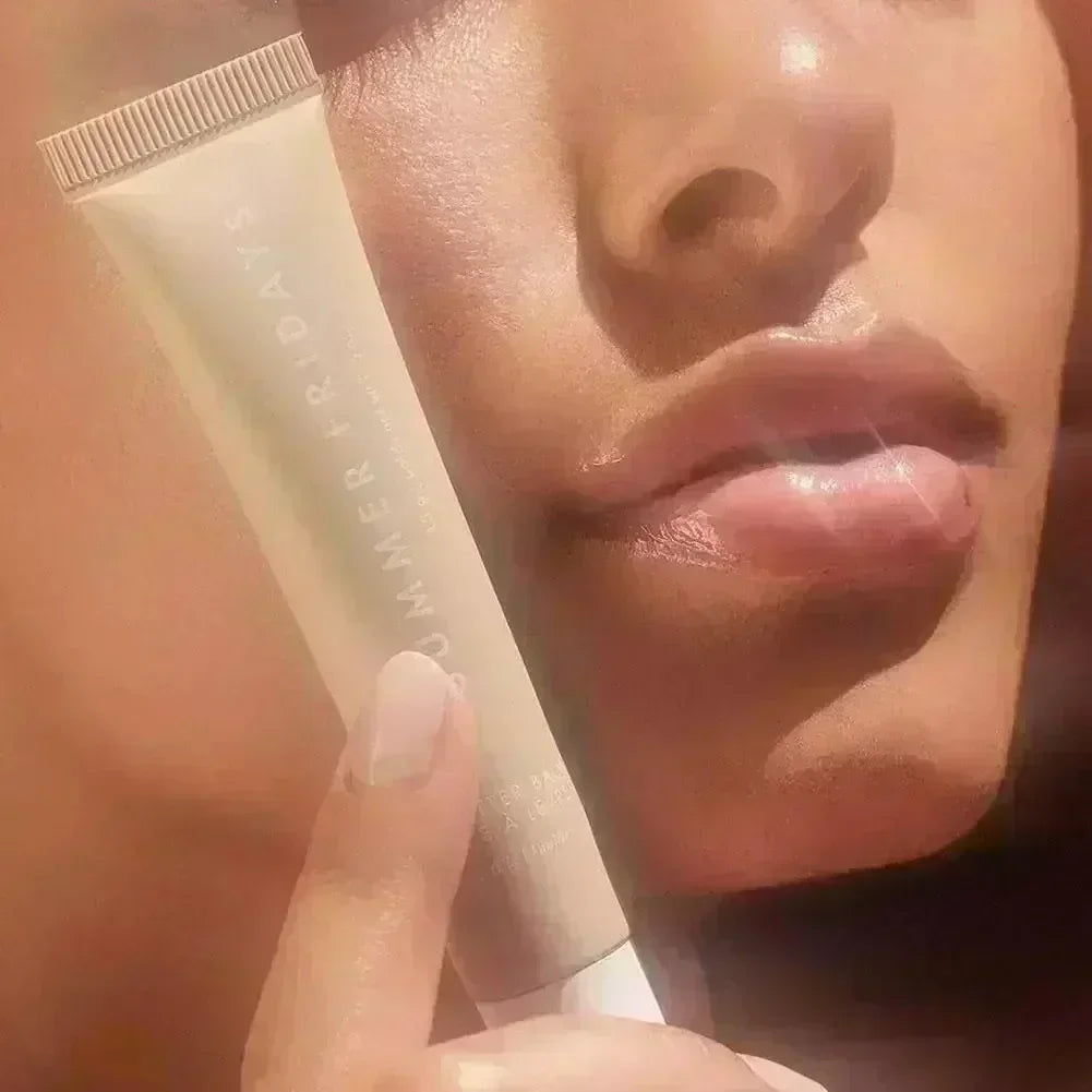 مرطب شفاه بزبدة البوليببتيد - ملمع شفاه مرطب