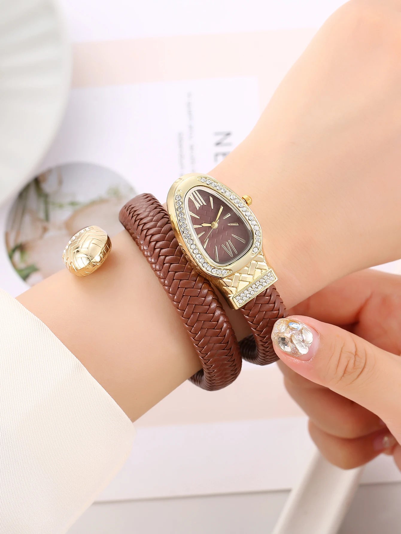 Montre serpent pour femme - Montre à quartz de luxe avec cadran romain orné de strass