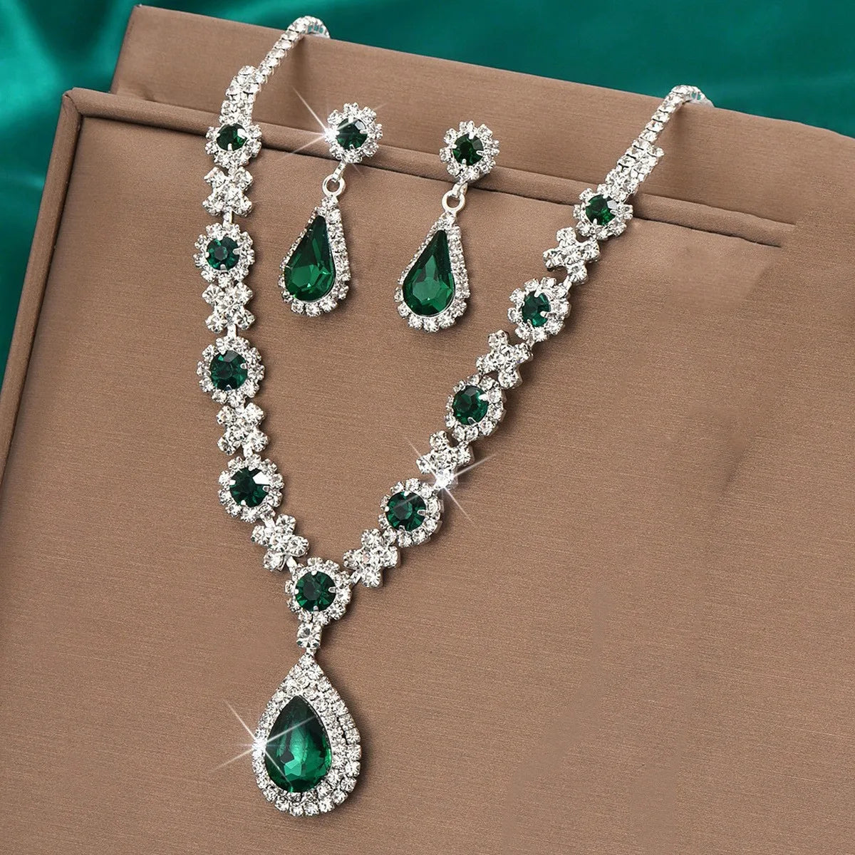 Jewelry Set - 3pcs Crystal Droplet Necklace Earrings Wedding Set