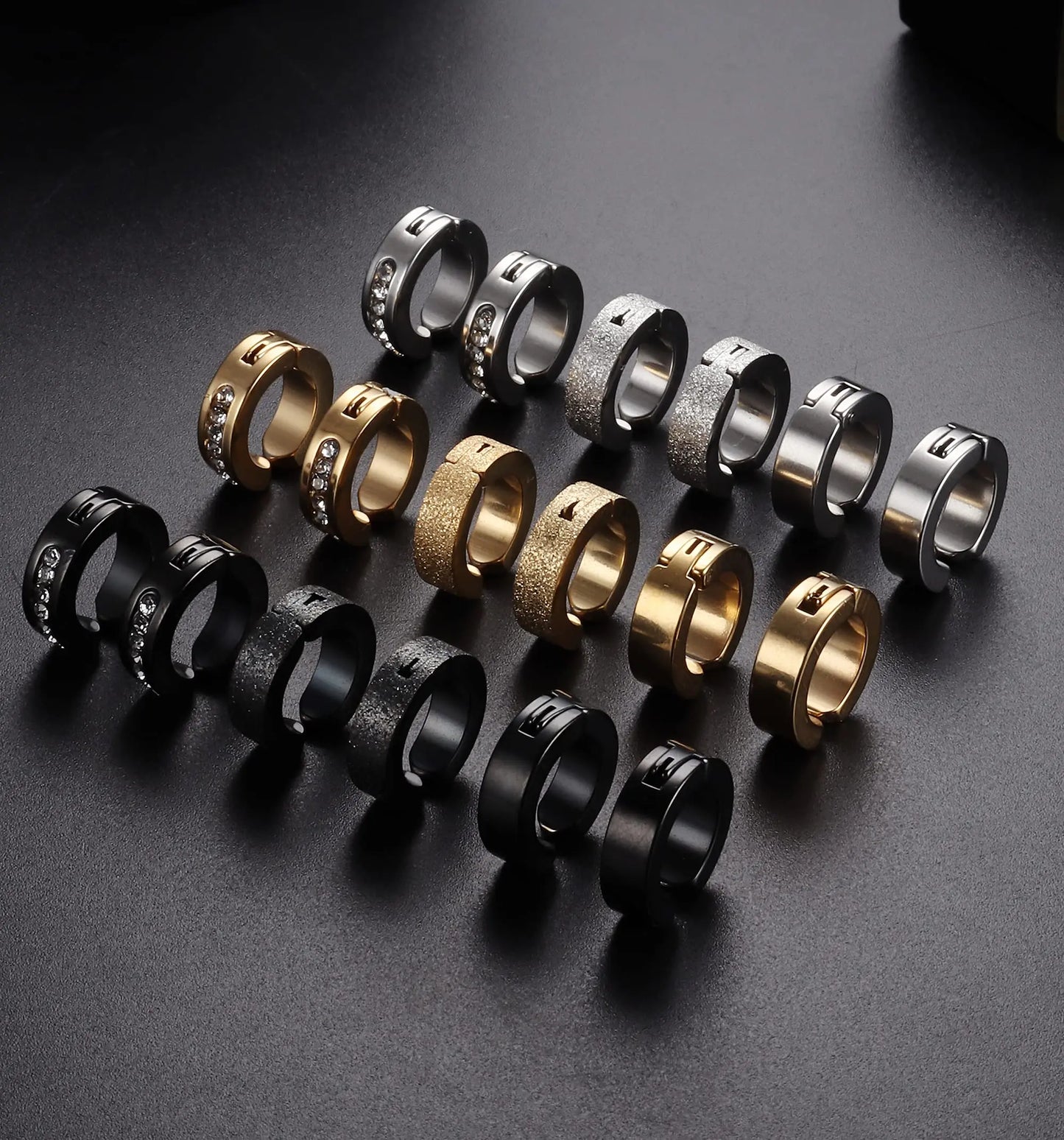 أقراط دائرية بمشبك - مجموعة من الفولاذ المقاوم للصدأ غير قابلة للثقب