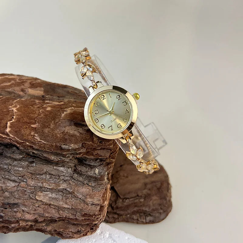 Montre à quartz pour femme - Bracelet en diamant feuille, montre élégante