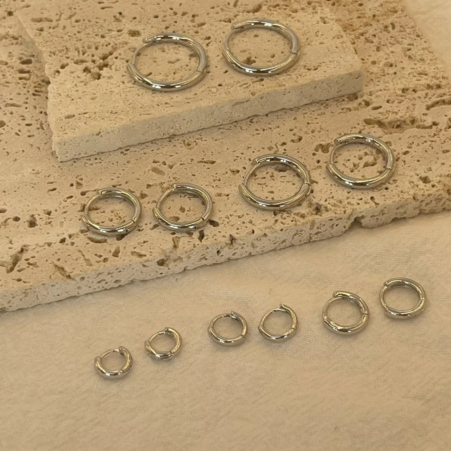 Minimalist Round Hoop Earrings - 6-15mm Stainless Steel Huggie Hoops