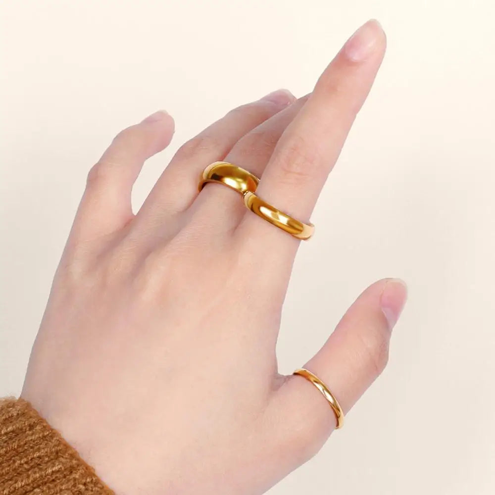 Alliances minimalistes pour couples - Anneaux en acier inoxydable plaqué or 18 carats